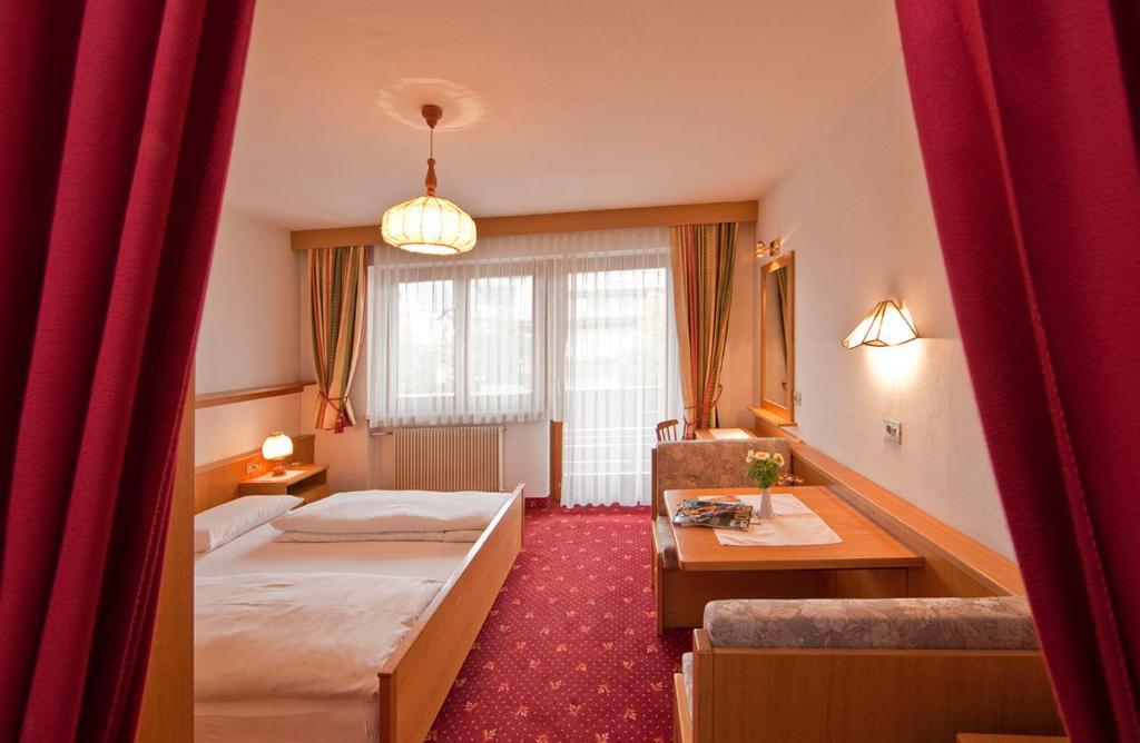 Hotel Rainegg Olang Rum bild