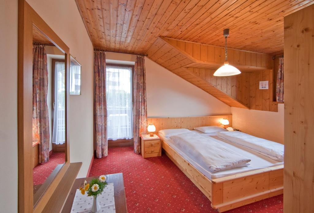 Hotel Rainegg Olang Rum bild